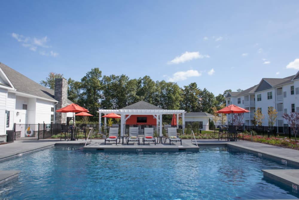 Amenities at The Pointe at Dorset Crossing Includes Granite Countertops