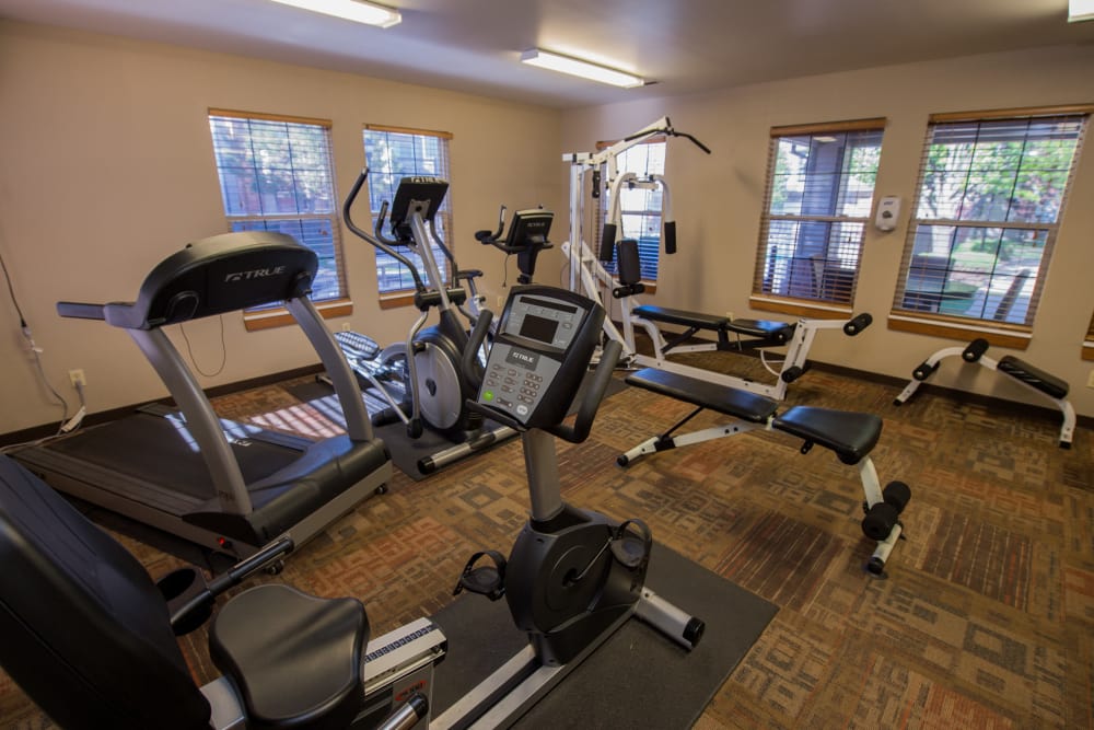 Huntington Park Apartments offers a fitness center for residents in Wichita, Kansas