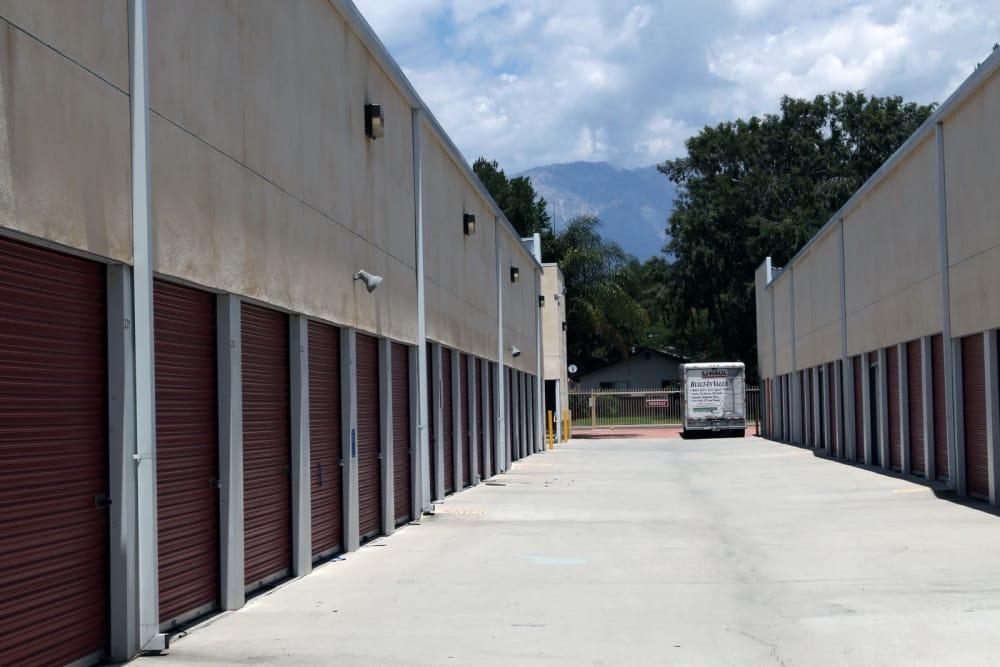 Self Storage Units Ontario, CA near Upland Trojan Storage