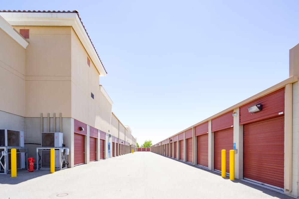 Self Storage Units Roseville, CA near Antelope Trojan Storage