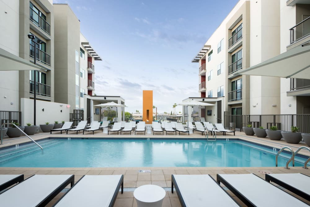 Beautiful swimming pool at Capital Place in Phoenix, Arizona
