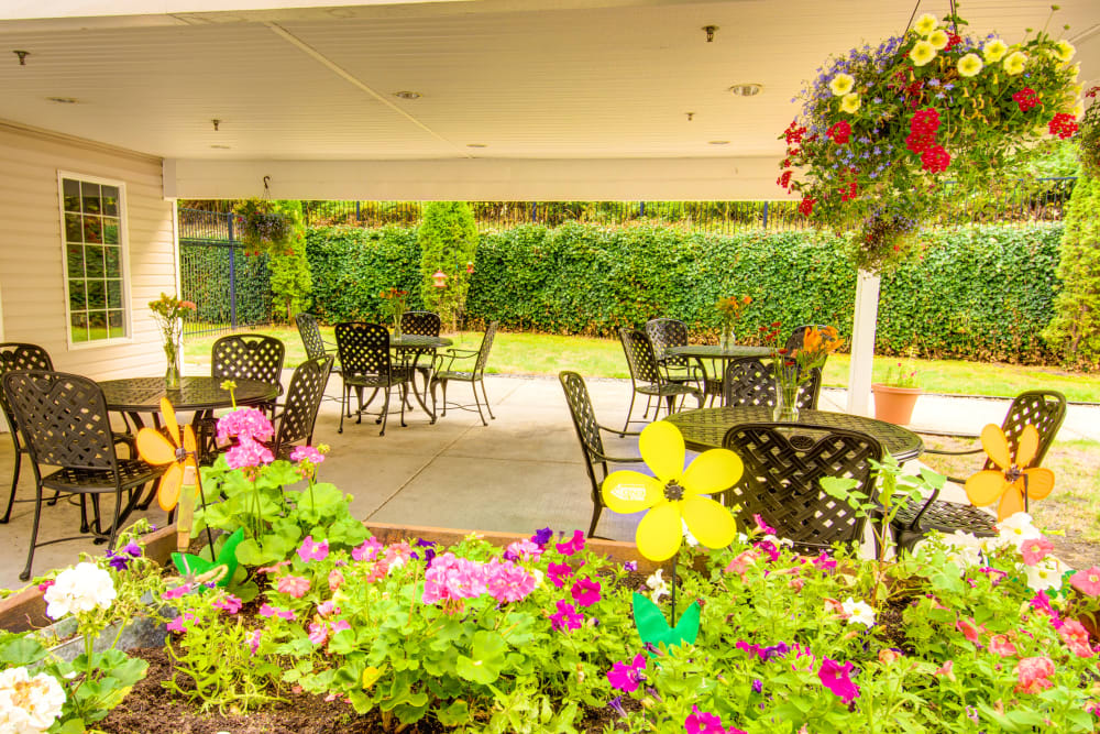 Delightful patio with seating at Cascade Valley Senior Living in Arlington, Washington.