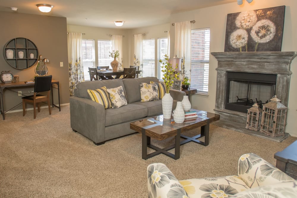 Apartments for Rent in Jenks, OK The Reserve at Elm