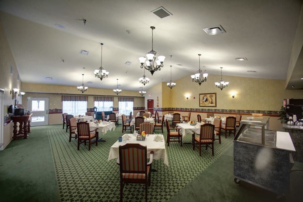 Large community dining room for residents at Westlake Health Campus in Commerce Township, Michigan