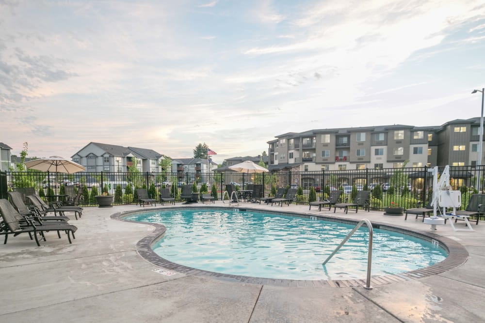 the swimming pool at Keizer Station Apartments in Keizer, Oregon