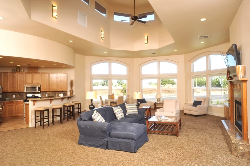 Northwest Chico Ca Apartments For Villa Risa Clubhouse At Villa Risa Apartments In Chico California