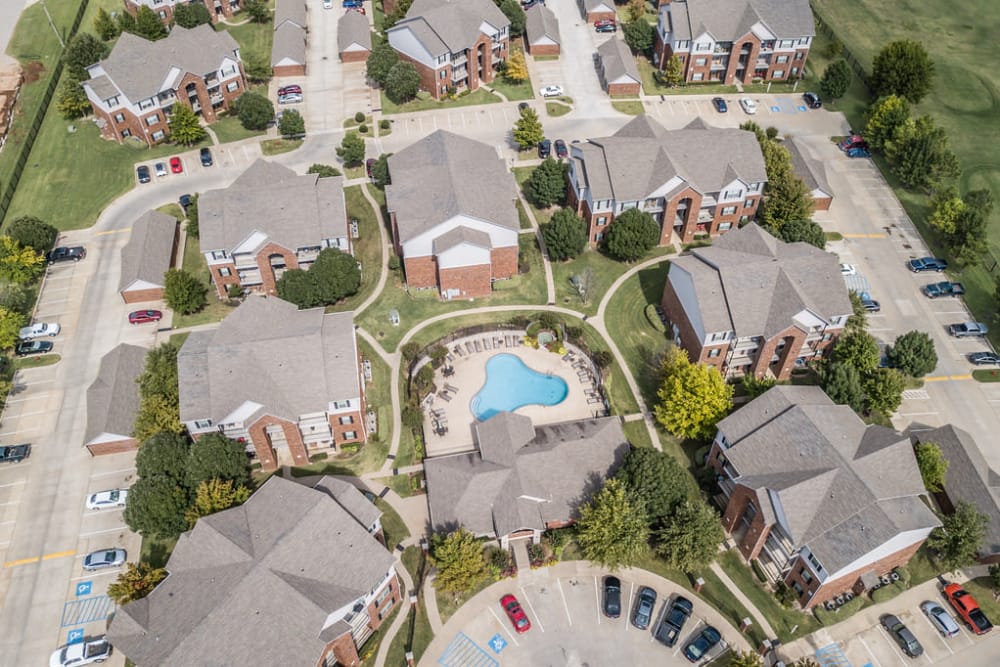 Photos of Heights at Battle Creek in Broken Arrow, OK