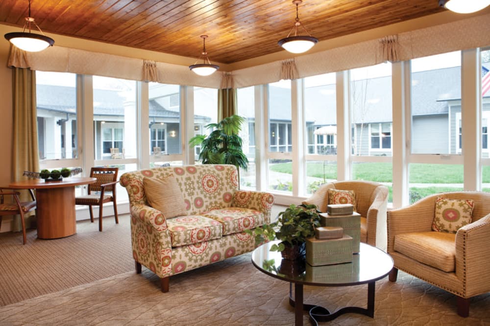 Common area at Avenir Memory Care at Knoxville in Knoxville, Tennessee. 