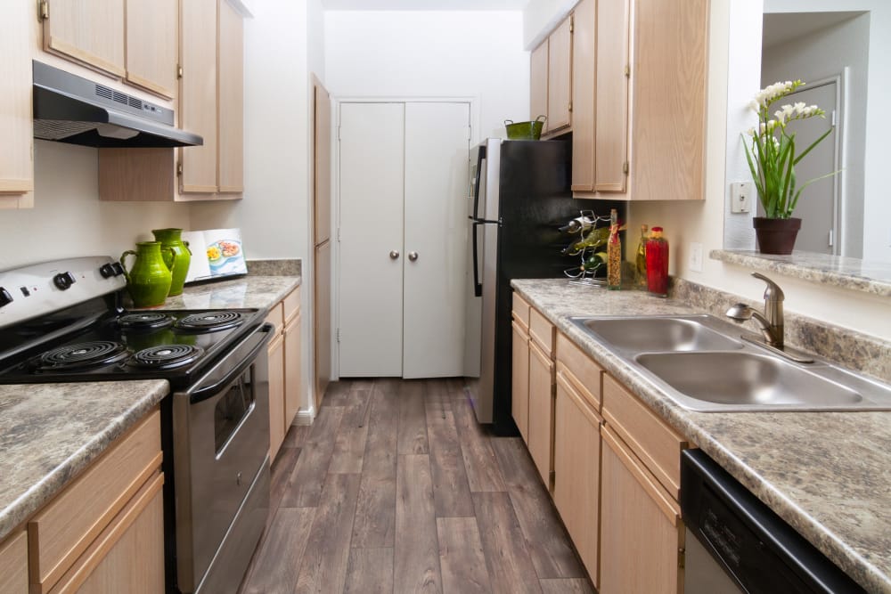 Eastside Sandy, UT Apartments for Rent Alpine Meadows Apartments