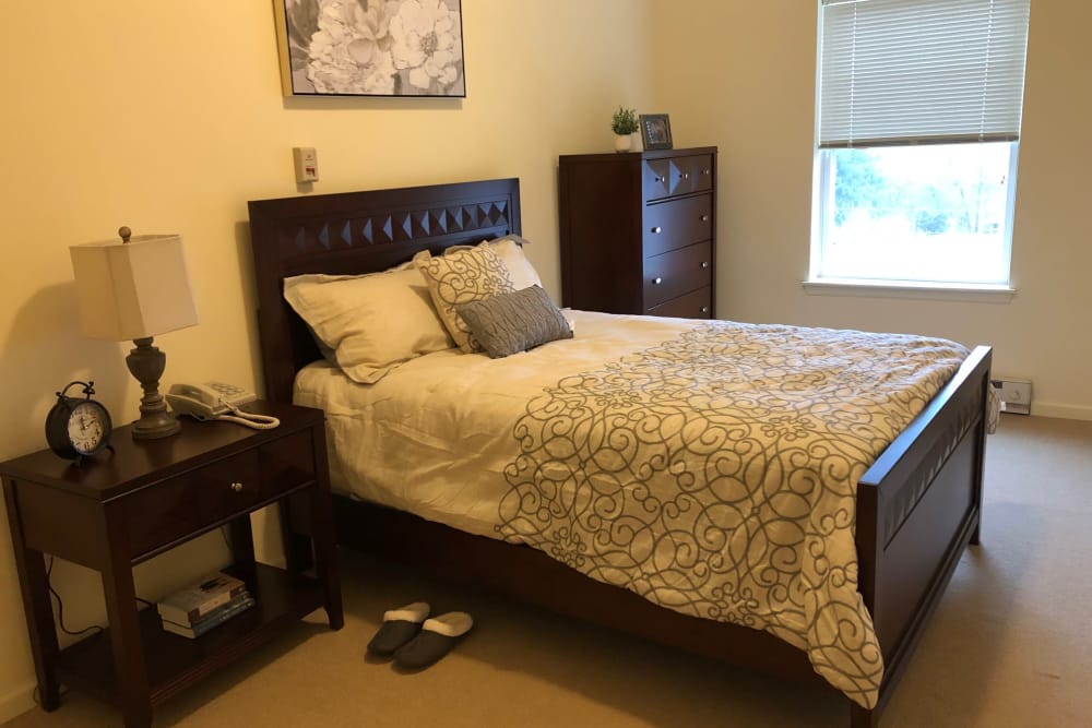 single bedroom at The Birches at Harleysville in Harleysville, Pennsylvania