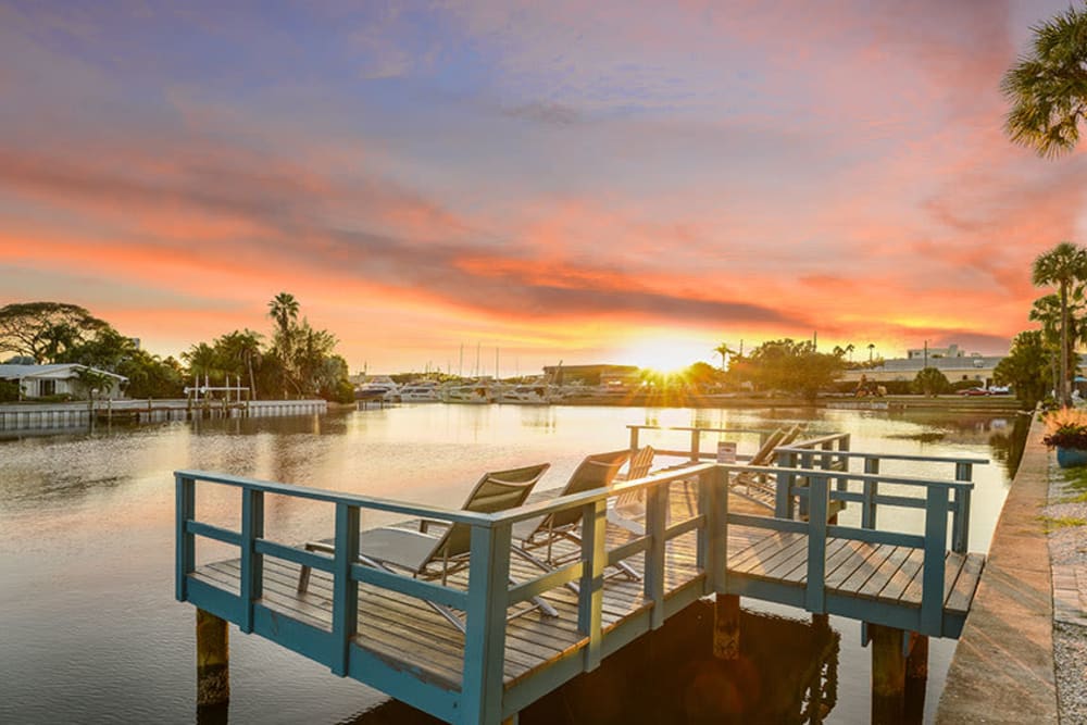 Sunset the dock at Sailpointe Apartment Homes in South Pasadena, Florida
