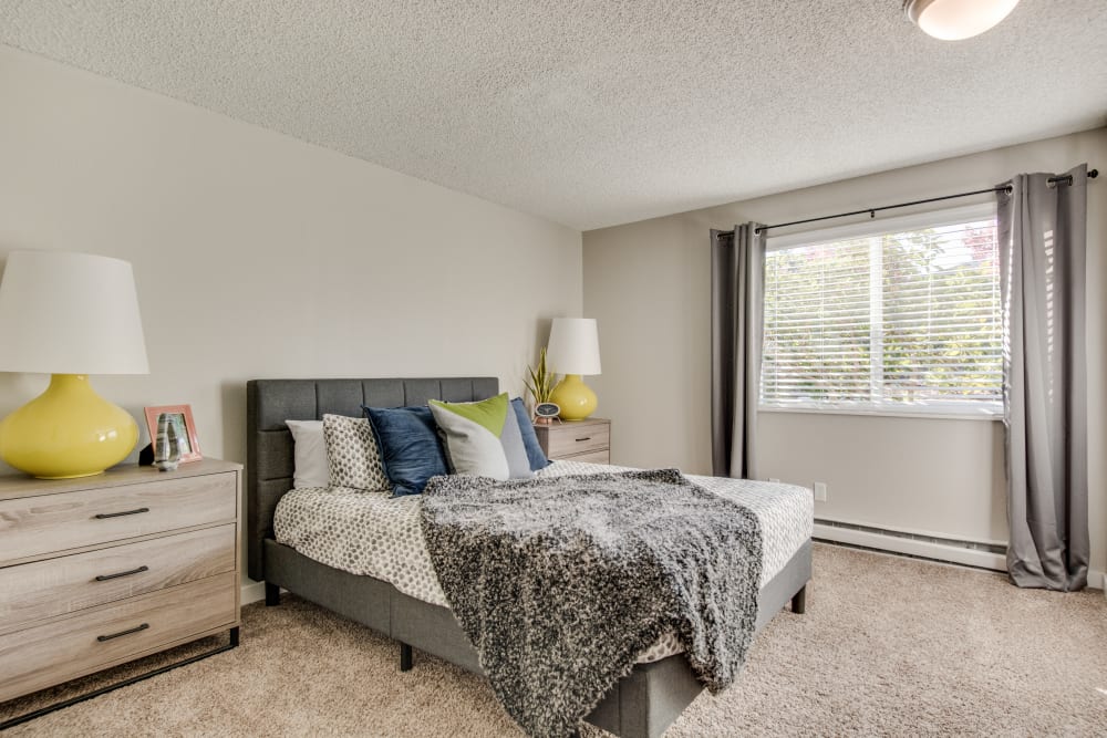 Bedroom at Copperstone Apartment Homes in Everett, Washington