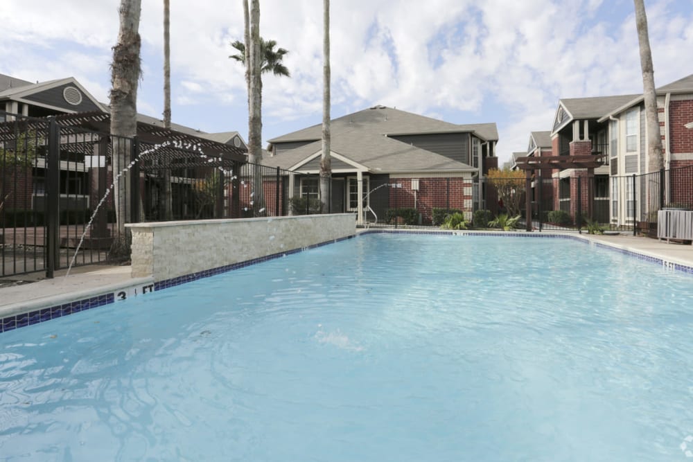 Photos of Westport Apartments in Angleton, TX