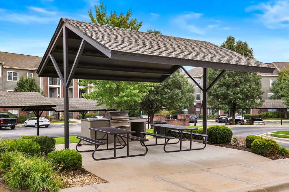 Outdoor BBQ Area at Cornerstone Apartments in Independence, Missouri