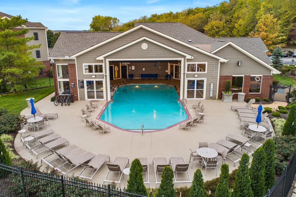 Enjoy Apartments with a Swimming Pool at Cornerstone Apartments 