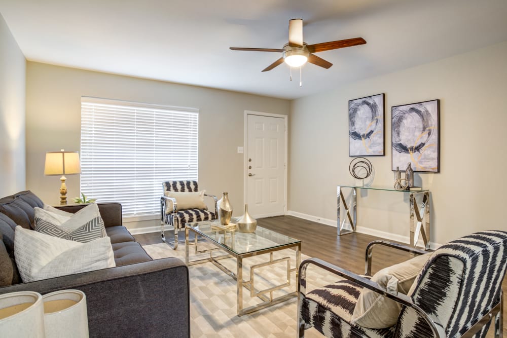 Living Room at Villages at Parktown Apartments in Deer Park, Texas
