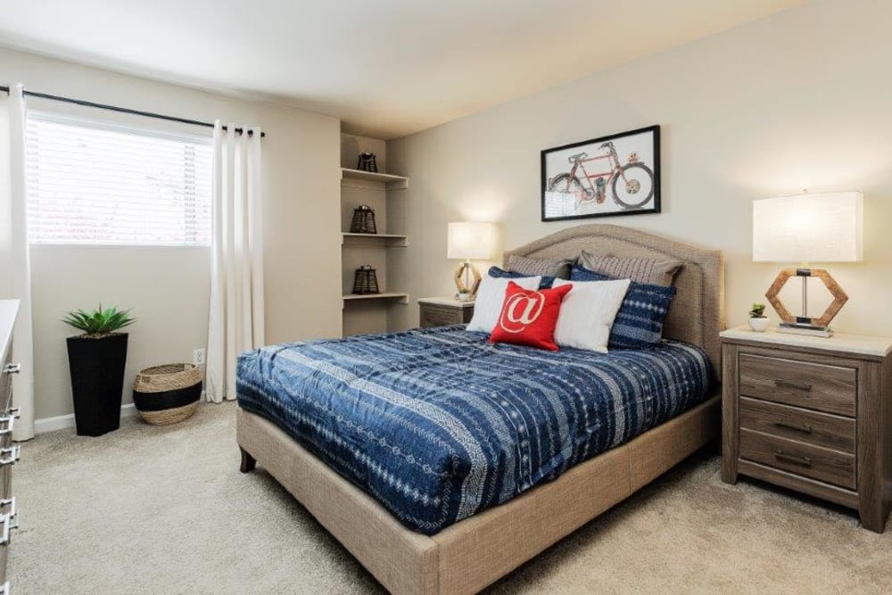 Bedroom at Lincoya Bay Apartments & Townhomes in Nashville, TN