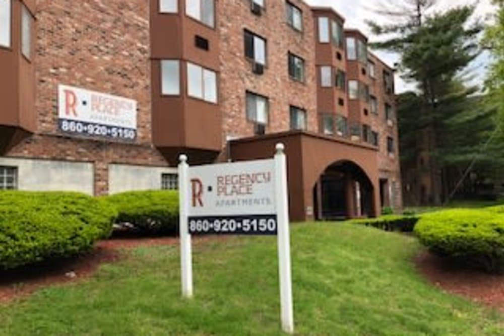 Photos of Regency Place Apartments in Hartford, Connecticut