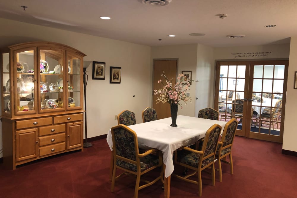 Southeast Eau Claire, WI Senior Living | HeatherWood Assisted Living