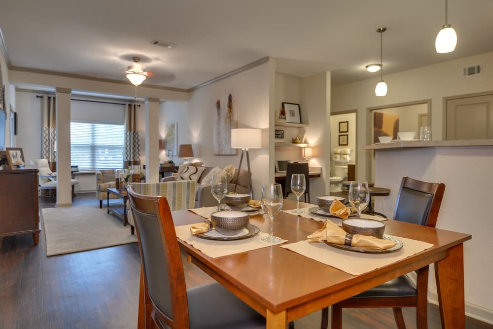 Dining room at Lullwater at Riverwood in Evans, Georgia
