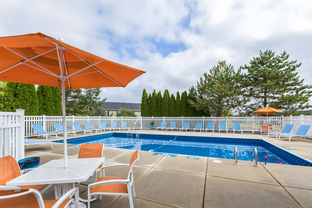 Photos Of Waters Edge Apartments In Lansing Mi