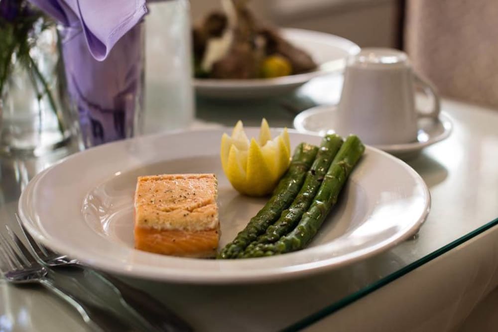 Menifee Ca Senior Living Near Sun City Wellquest Of Menifee Lakes