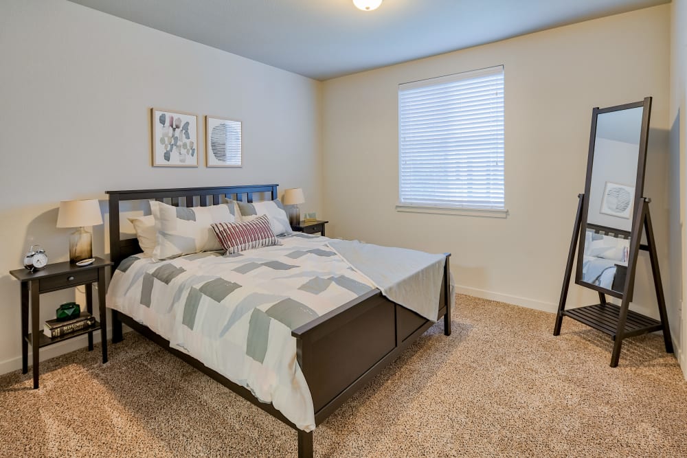 Bedroom at Rock Creek Commons in Vancouver, Washington