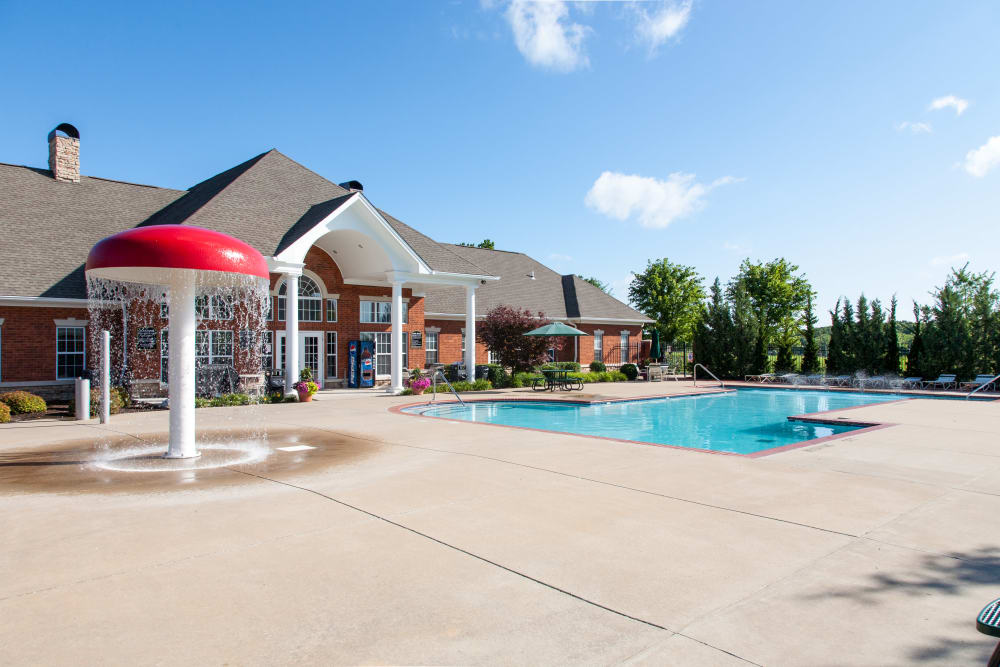 Photos of Peine Lakes in Wentzville, MO