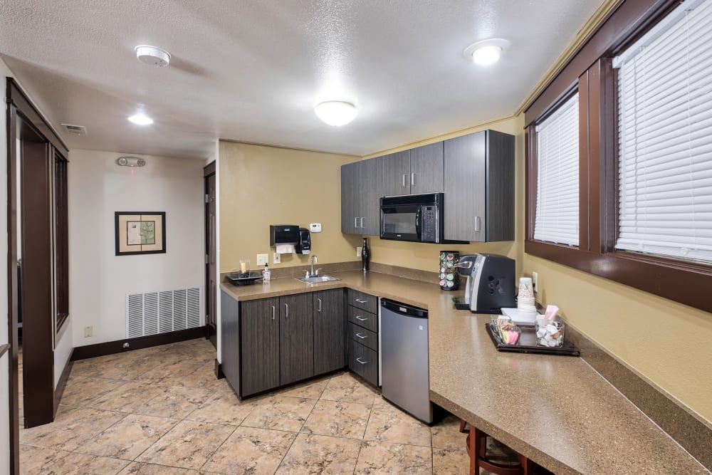 Enjoy Apartments with a Clubhouse at Arbor Crossing Apartments