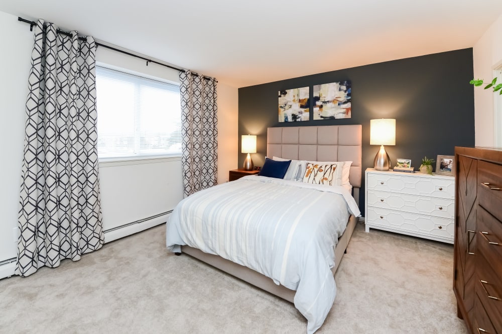 Bedroom at Sherwood Crossing Apartments & Townhomes in Philadelphia, Pennsylvania