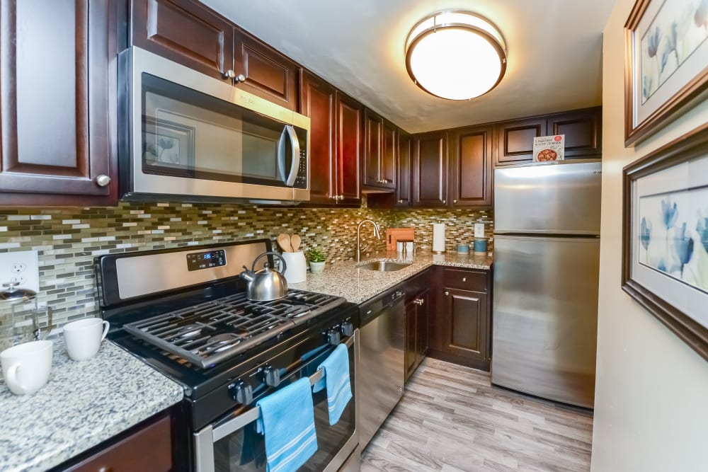 Inspired kitchen space at Sherwood Crossing Apartments & Townhomes in Philadelphia, Pennsylvania