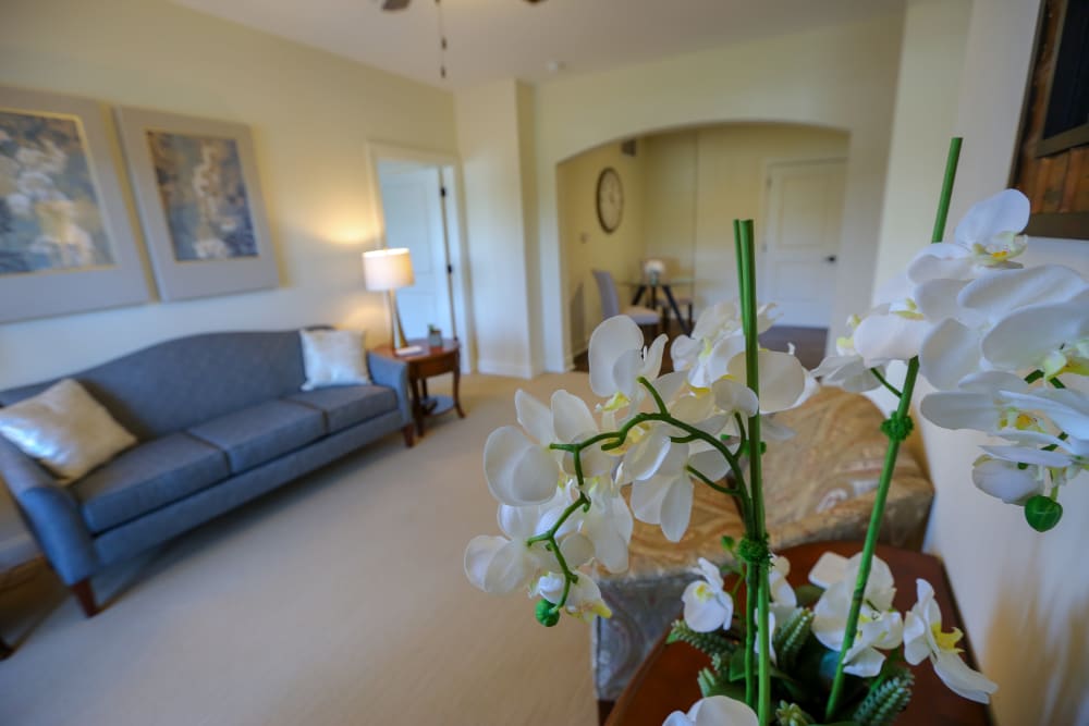 Flowers in living room at Harmony at West Shore in Mechanicsburg, Pennsylvania