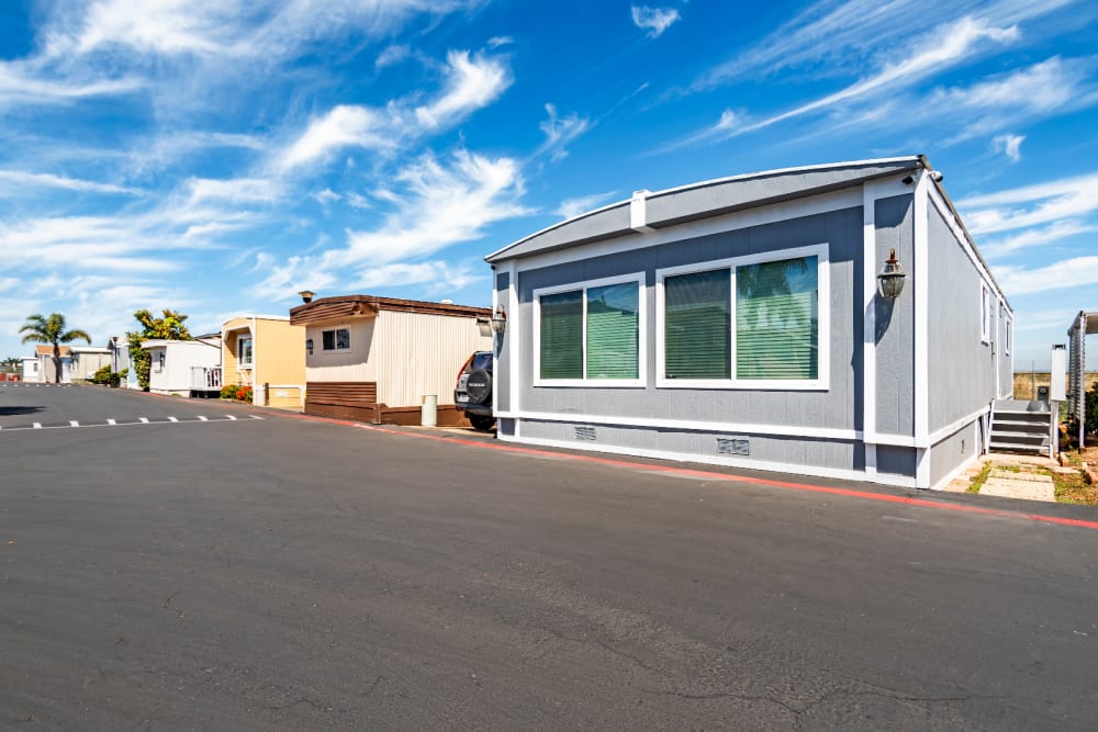 Exterior of mobile homes in San Diego, California at Bayside Palms