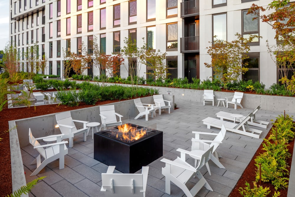 Beautiful back patio and fire pit at TwentyTwenty Apartments in OR, Oregon