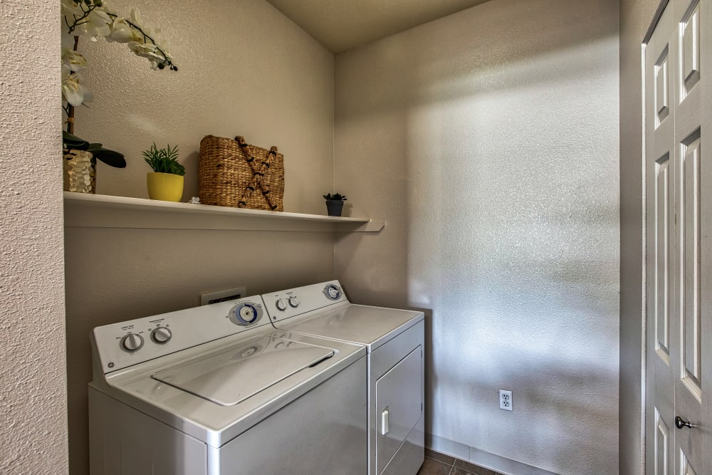 Apartments with a Washer/Dryer in Brighton, Colorado