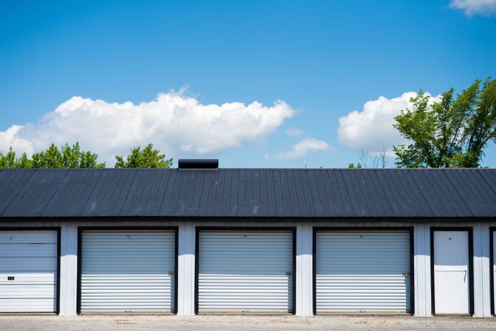 Units in a variety of sizes are offered at Bronco Mini Storage in Welland, Ontario