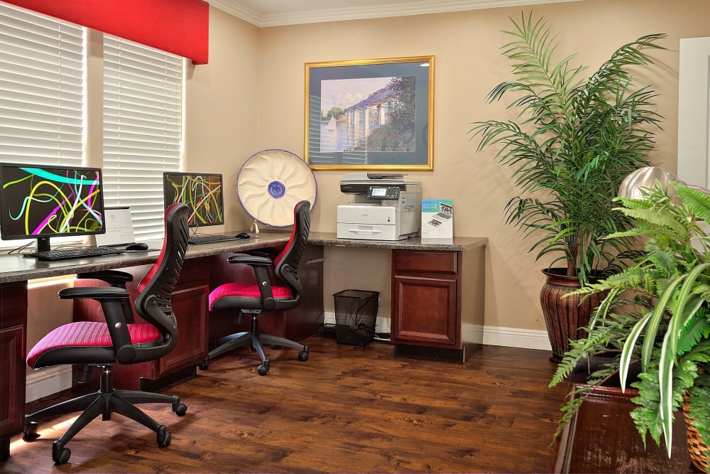 Resident Business Center at Mariner at South Shores | Apartments in Las Vegas, Nevada