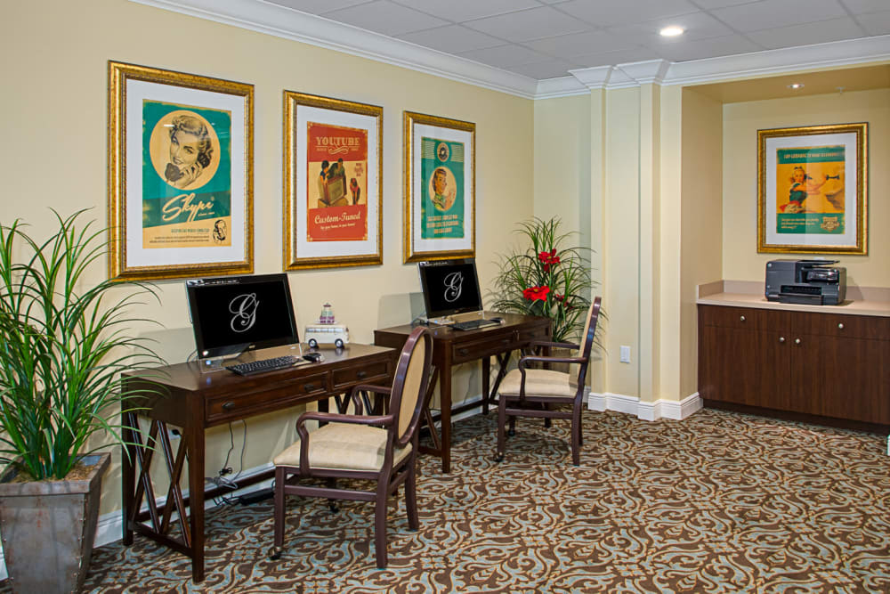 Business center at Grand Villa of St. Petersburg in Florida