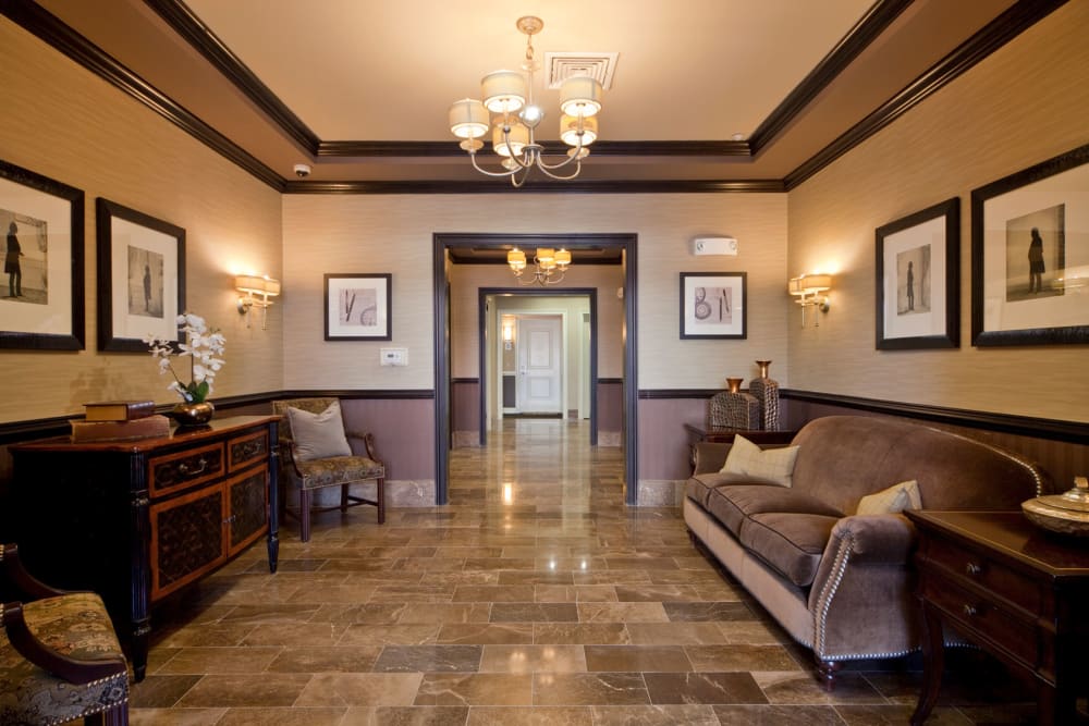 Indoor lounge area at Presidential Place Apartments in Lebanon, New Jersey