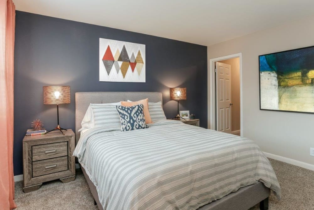 One bedroom virtual tour at Mallards Landing Apartment Homes in Nashville, Tennessee