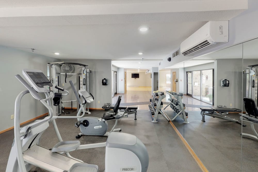 Onsite fitness center at Vernon Oaks in Edina, Minnesota