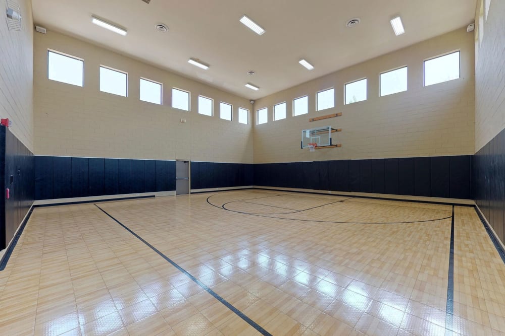 Basketball court at Oaks Riverchase in Coppell, Texas
