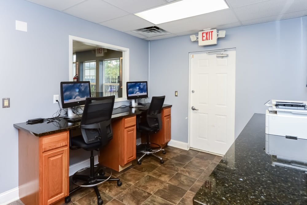 Photos of Fox Run Apartments & Townhomes in Bear, DE