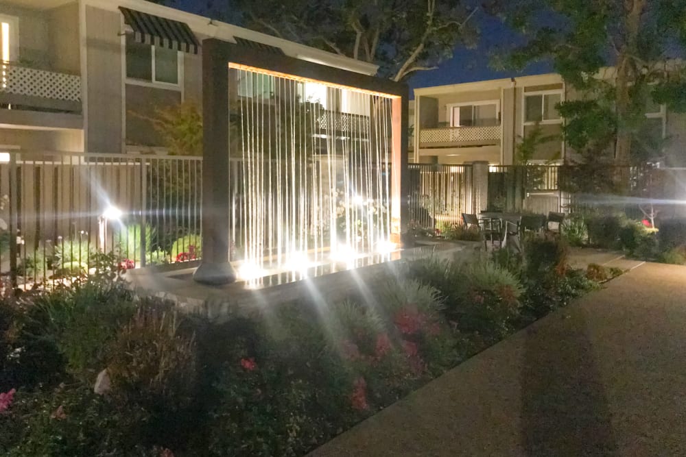Lounge amenities at Halford Gardens Apartments in Santa Clara, California