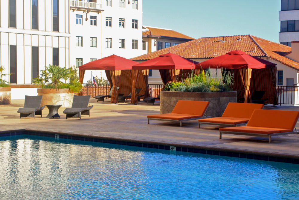 Resort-style swimming pool at Hillsborough Plaza Apartments in San Mateo, California