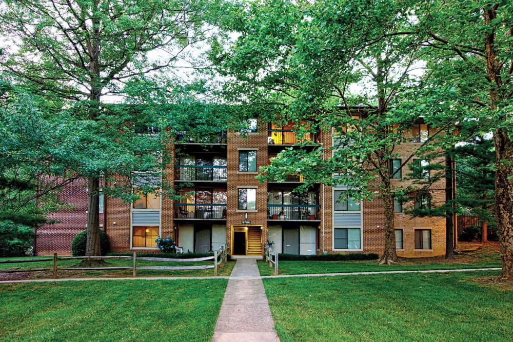 Exterior of The Timbers at Long Reach Apartments in Columbia, Maryland