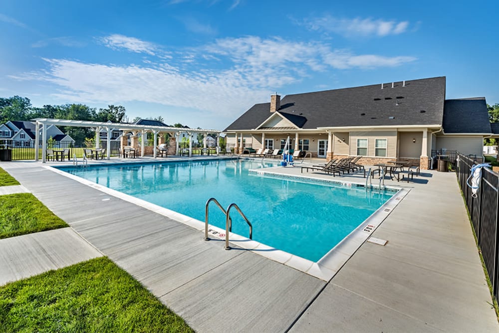 Swimming pool at Rochester Village Apartments at Park Place in Cranberry Township, Pennsylvania