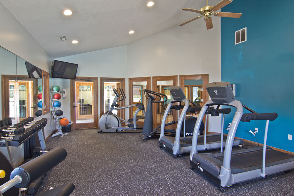 Fitness center at The Summit at Ridgewood in Fort Wayne, Indiana