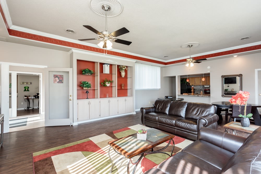 Clubhouse at Steeplechase Apartments in Camillus, New York