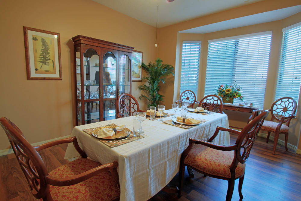 Restaurant-style dining at Bayside Terrace in Pinellas Park, Florida
